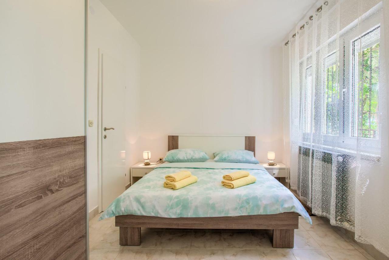 Apartman Paola Pula Exterior photo