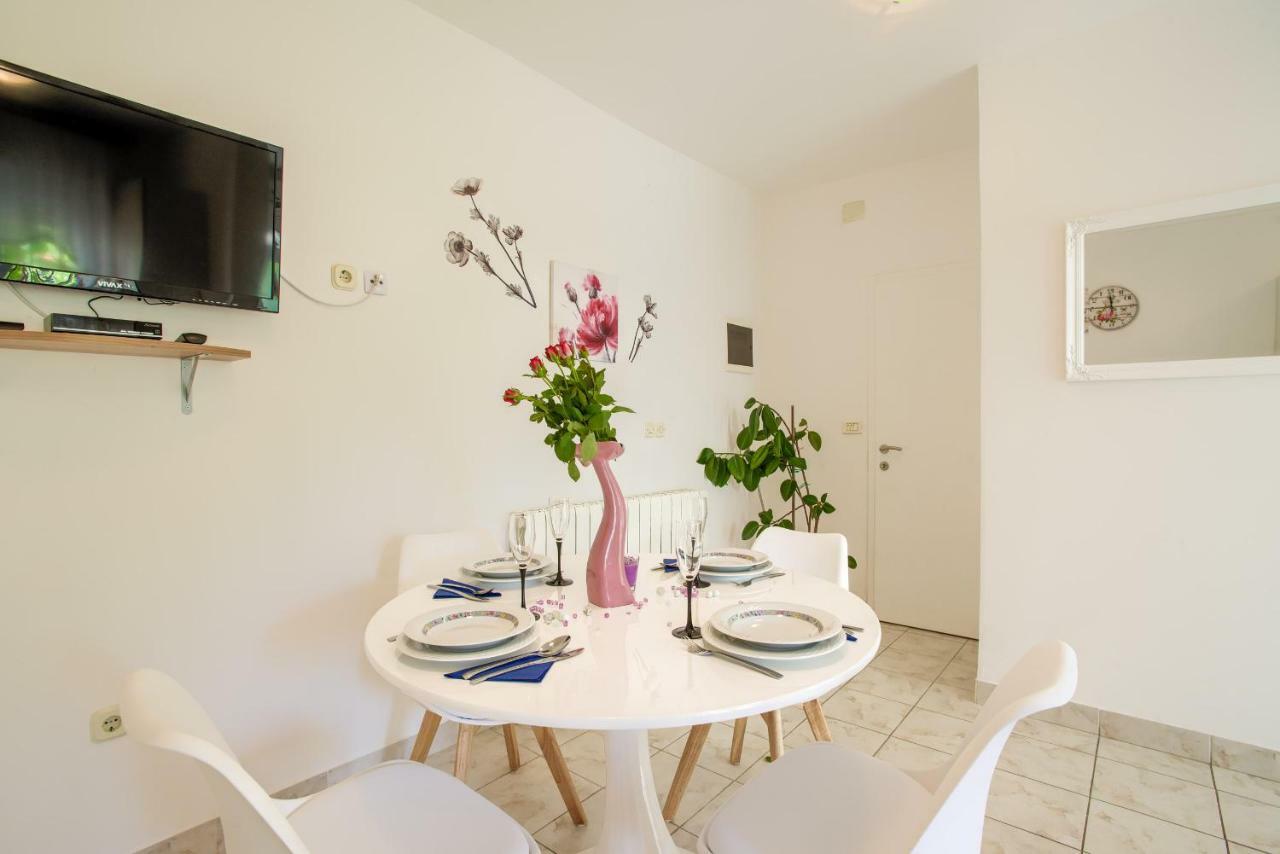 Apartman Paola Pula Exterior photo