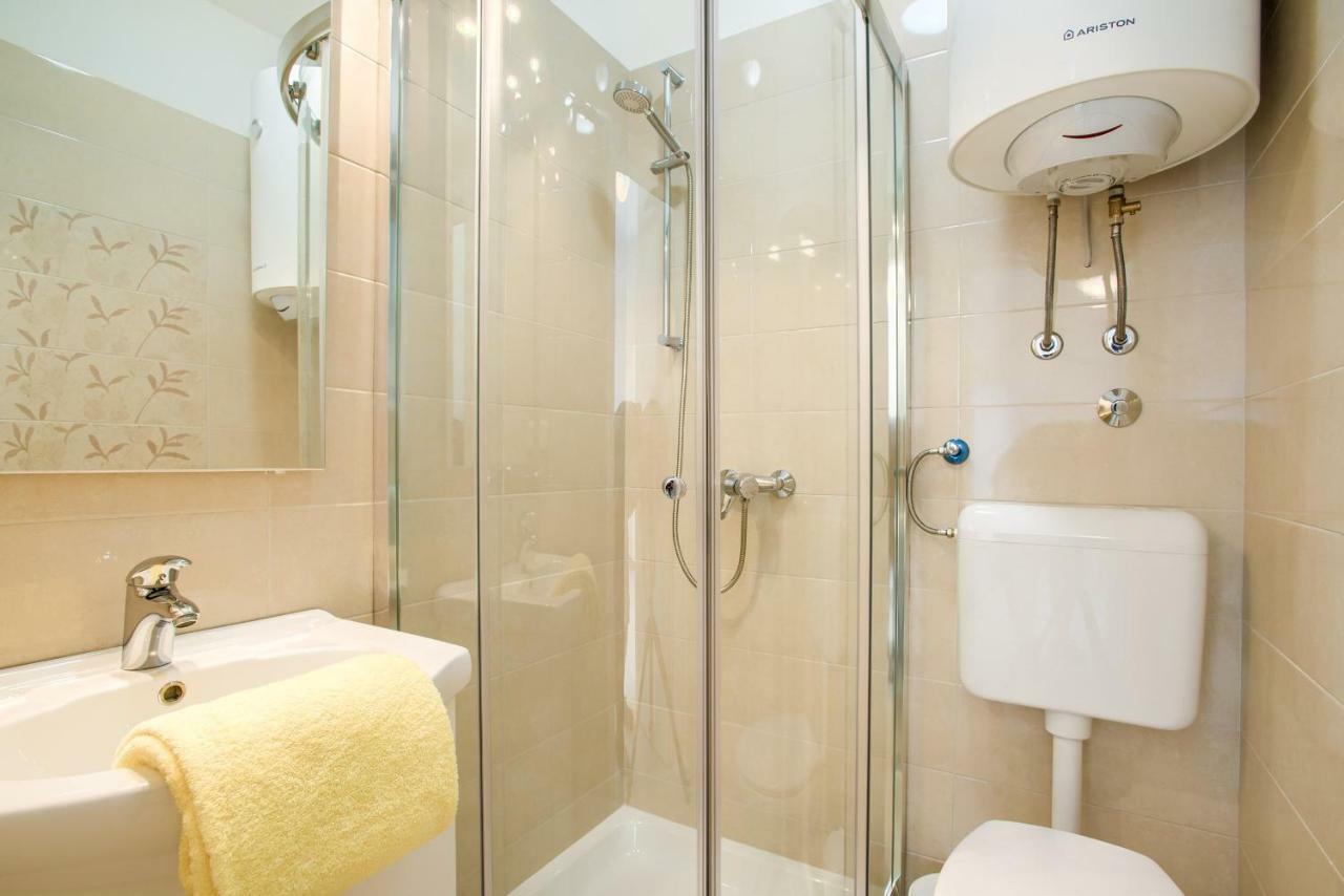 Apartman Paola Pula Exterior photo