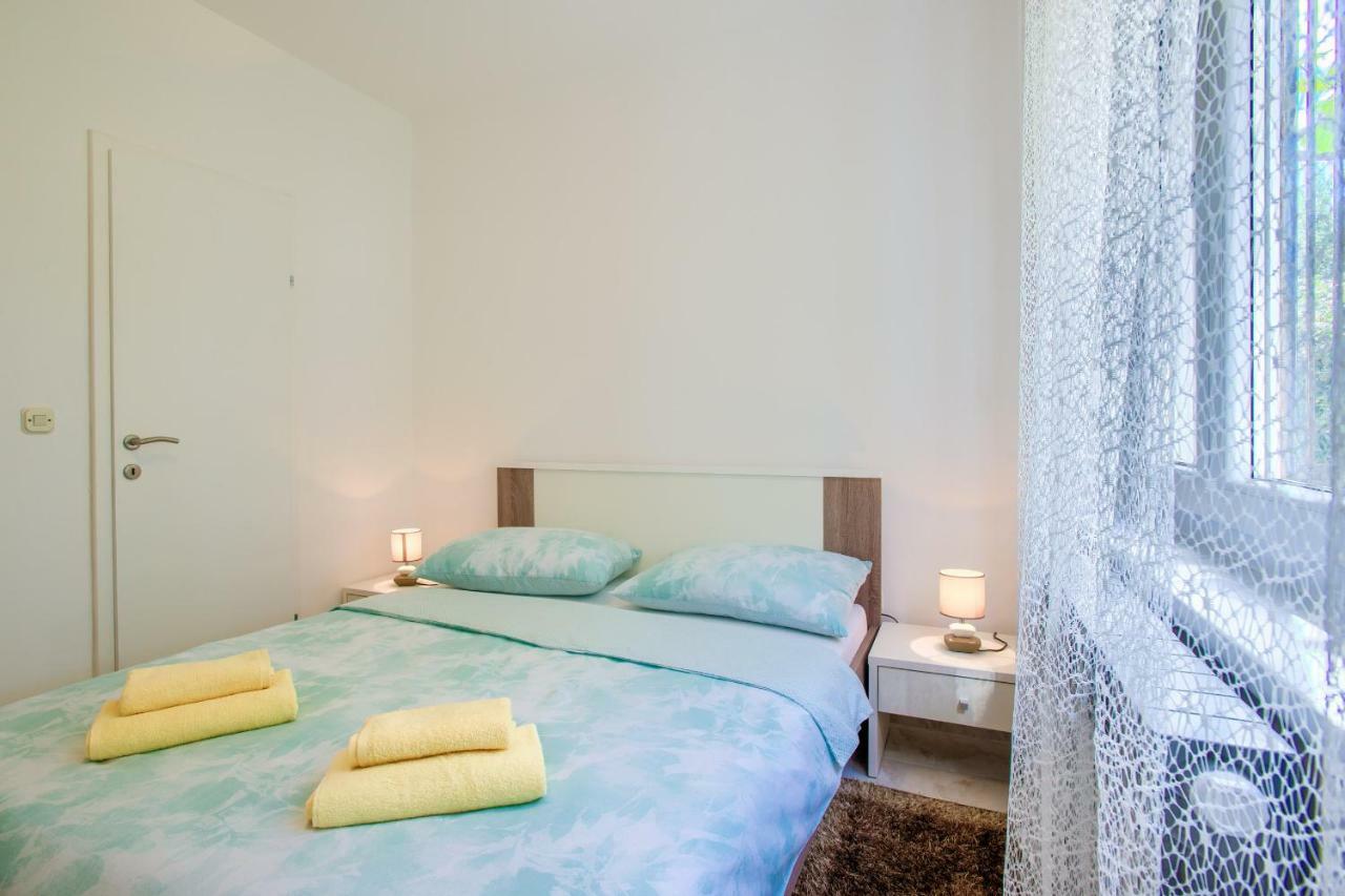 Apartman Paola Pula Exterior photo